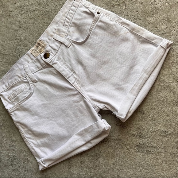 Current/Elliott Pants - Current/Elliott The Boyfriend Roll Cutoff Denim Shorts Sugar White Sz 26
